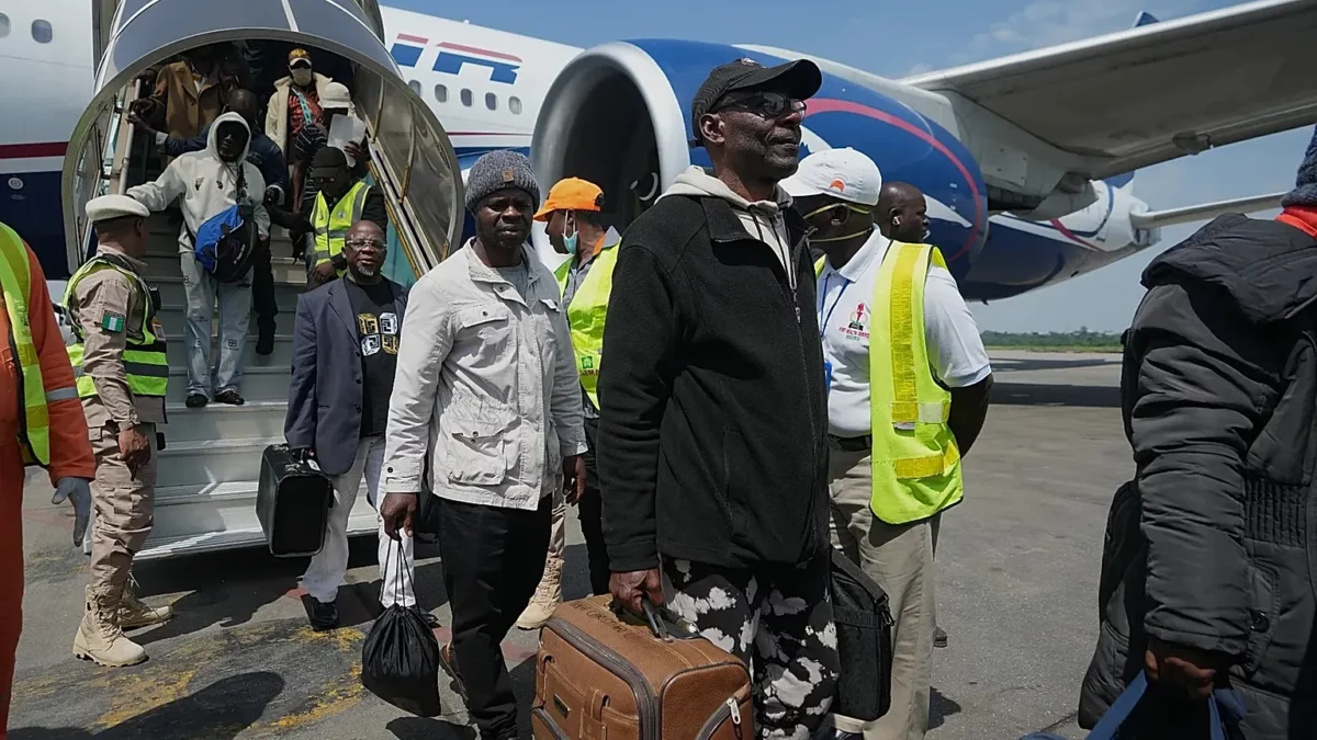 Nigeria Meets Evacuation Timeline, Deploys Air Peace To Airlift Last Batch Of Citizens From South Africa