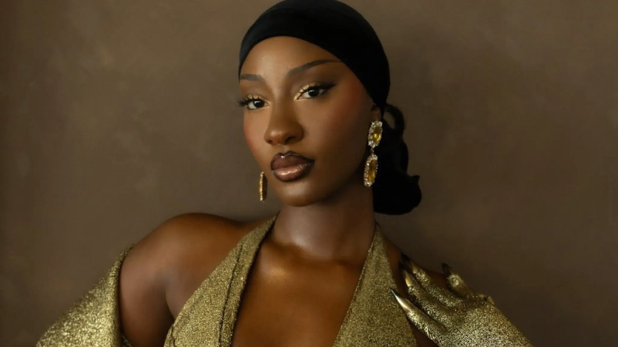 Why I can't date Nigerian celebrities - Tems