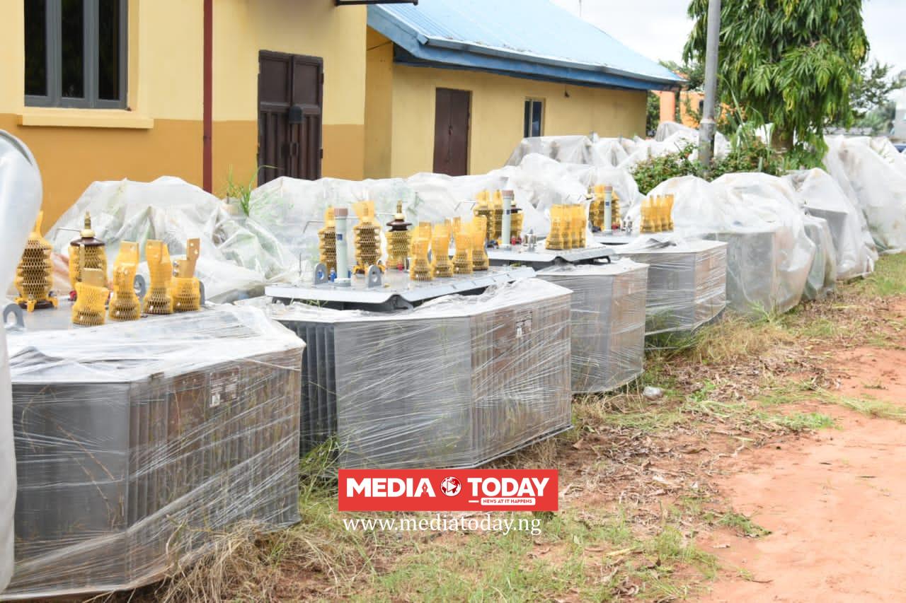 Otti Begins Distribution Of Transformers To Communities Across Abia