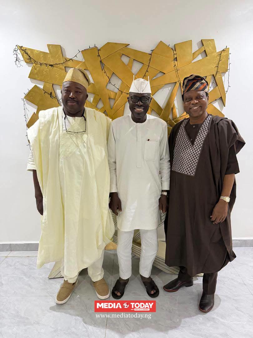 2027: Oyo ex-Deputy governor, Arapaja dumps Makinde, meets APC chieftains