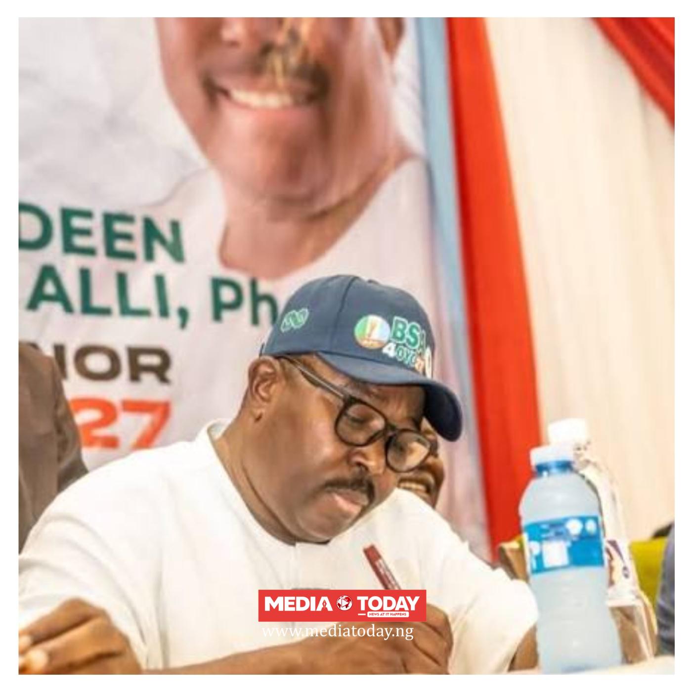 APC unveils Sharafadeen Ali as Oyo guber candidate