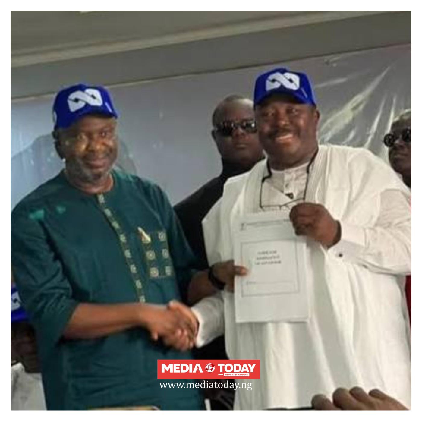 Sharafadeen Alli receives INEC form as APC Oyo guber candidate