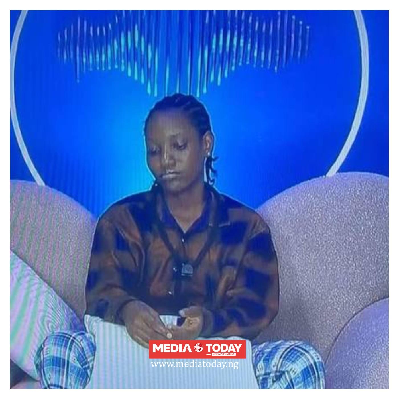 BBNaija11: Housemate Oyin asks Biggie for loan