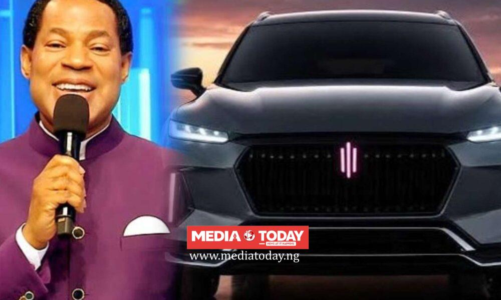 Pastor Chris Oyakhilome Unveils "Tsi‍on Electric‍ V⁠eh⁠icles", Takes Christ‌ Embassy Into New Technol⁠ogy Front⁠ier