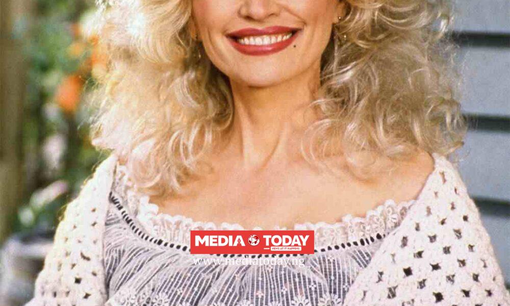 DOLLY PARTON DIES AT 8‍0: WORLD MOURNS THE ‘QUEEN OF COUNTRY’ AND HER EXTR⁠AORD⁠INARY⁠ S‍IX-DECADE LEGACY
