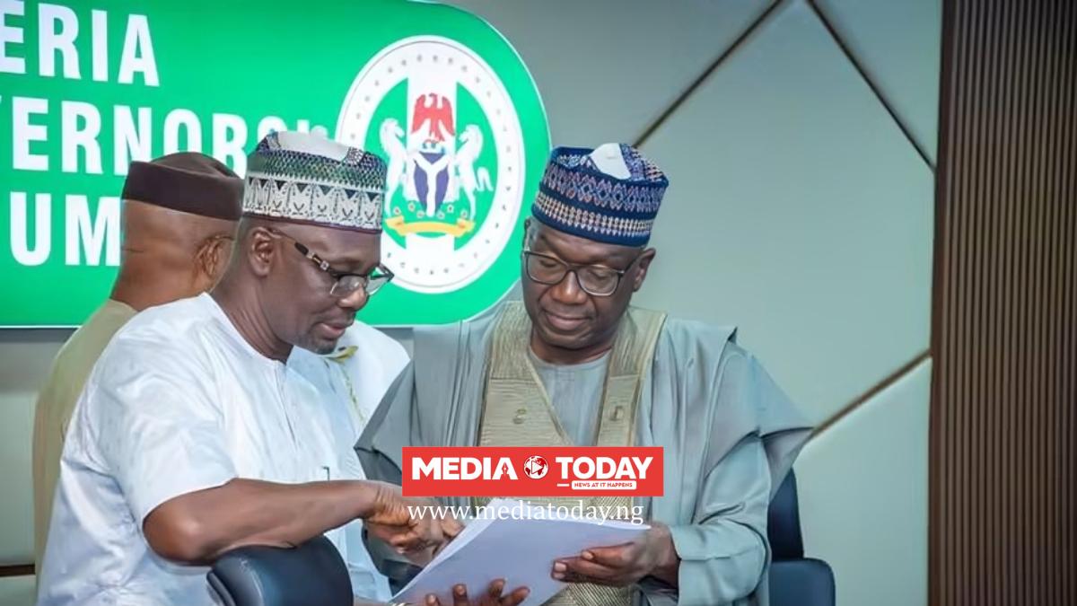 Who Mismanaged Subsidy Funds? – Govs Reject Blame, Back CNG Transport Scheme