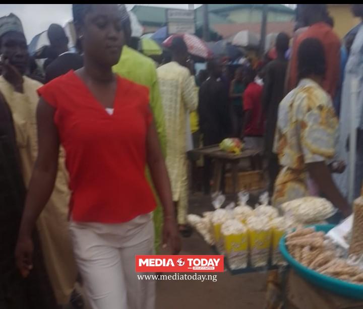 Panic rocks Lagos Street traders As suspected pickpockets' attempt fail 