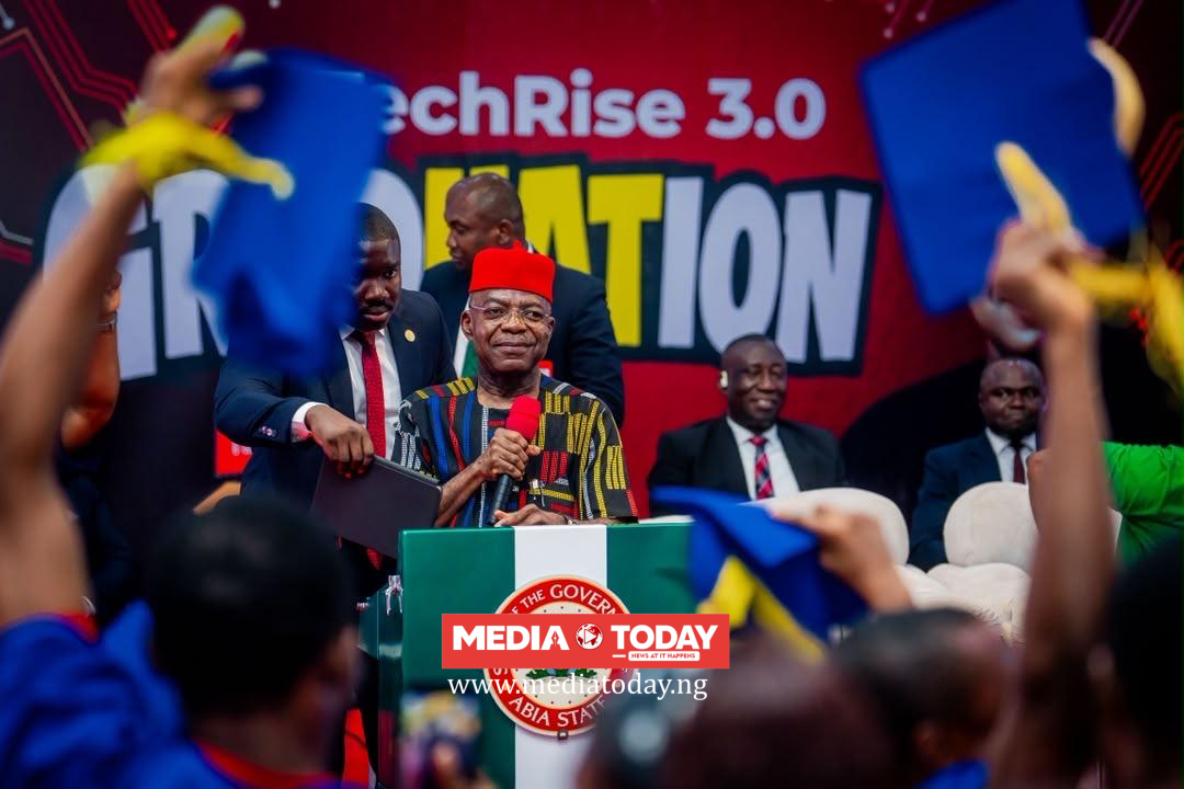 Gov. Otti Shocks 850 TechRise Graduands As 19 Best Students Get Civil Service Job Offer.