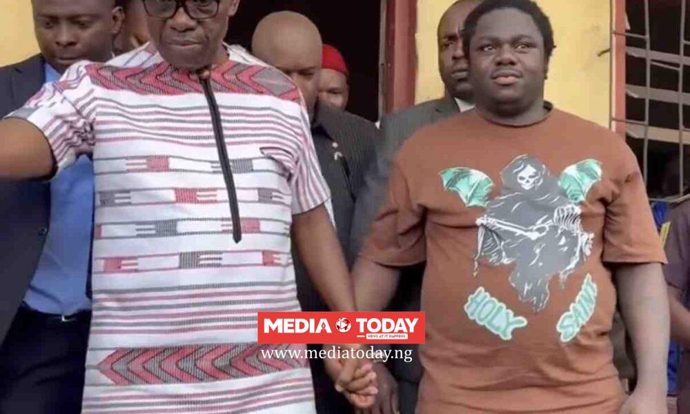 BREAKIN‌G NEWS: Gov. Soludo Grants Akwa Okuko Pa⁠r‍don at Aw‌ka Correctional Centre