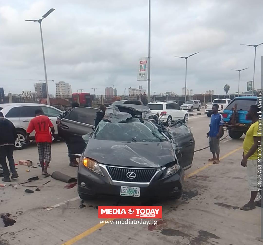 One dies, three injured as Lexus jeep crashes on Lagos coastal road