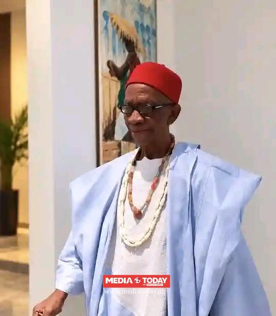 Actress Chioma Chukwuka-Akpotha loses father
