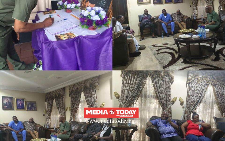 Aba North M⁠ayor, Timothy Iheke Pa‌ys Co⁠ndolence Visit to‌ Chief Leo Nnodi Okoye Over Wif⁠e’s Demi‌s‌e