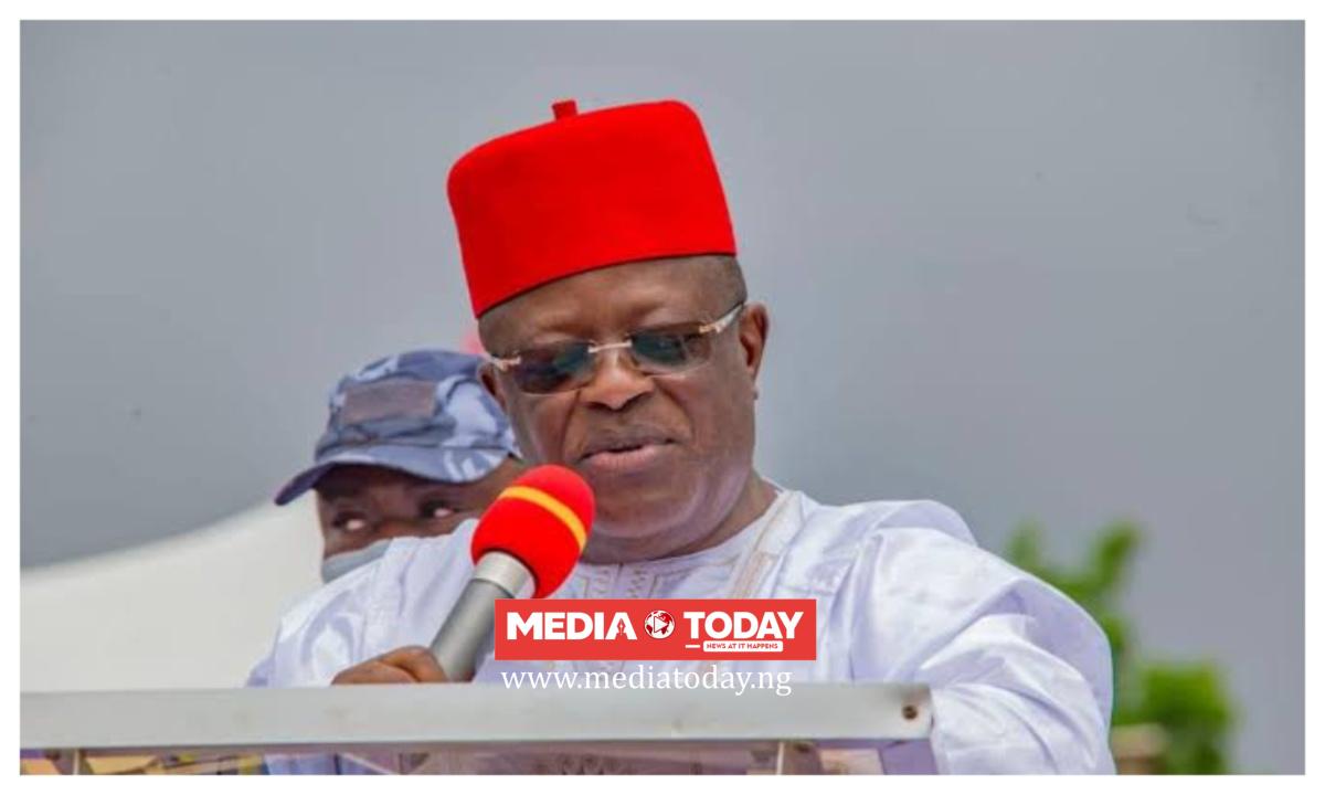 Moment microphone was snatched from Umahi mid-speech at APC rally [VIDEO]