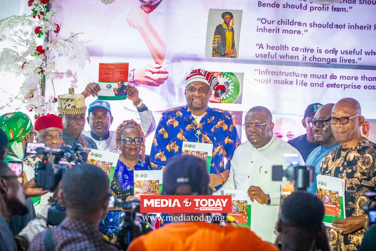 Anyaso Signs Bende Prosperity Contract, Pledges Two Terms